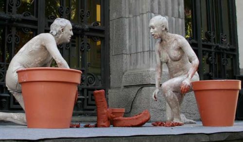 I Exposición del objeto: El Tiesto. Inauguración y happening. 2007