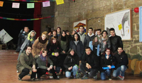 Diseñando lámparas para el Centro Cívico Madre de Dios