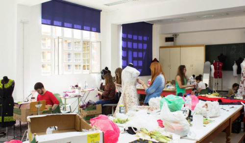 Elaboración de los vestidos para la Pasarela de la Verdura