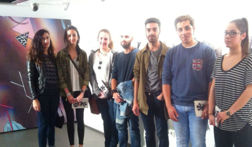 Los alumnos de Narrativa gráfica visitan la exposición de Andrés Tena en el IRJ