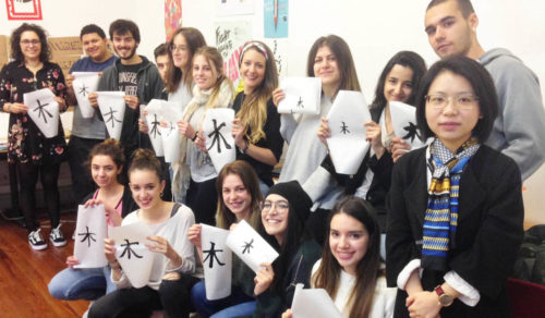 Taller de caligrafía china con Jing Xhi Yang