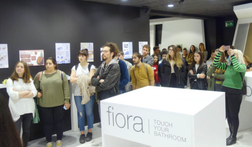 Exposición Detalles Fiora