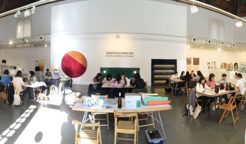 Ladissenyadora visita la Esdir