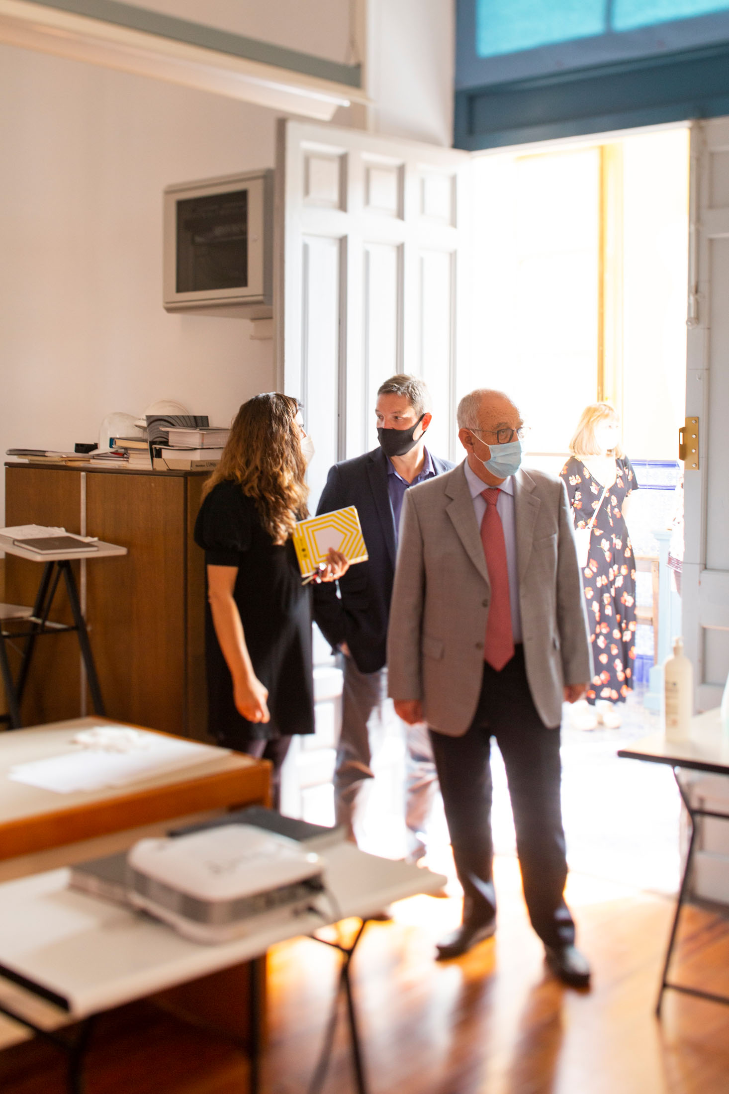 El Consejero de Educación y Cultura, Pedro Uruñuela, visita la Esdir