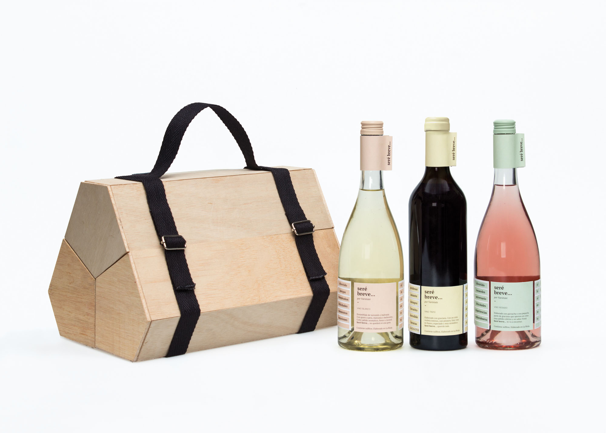 África Álvarez, Mercè Puig y Carlota Carrillo, en SELECTED 2020