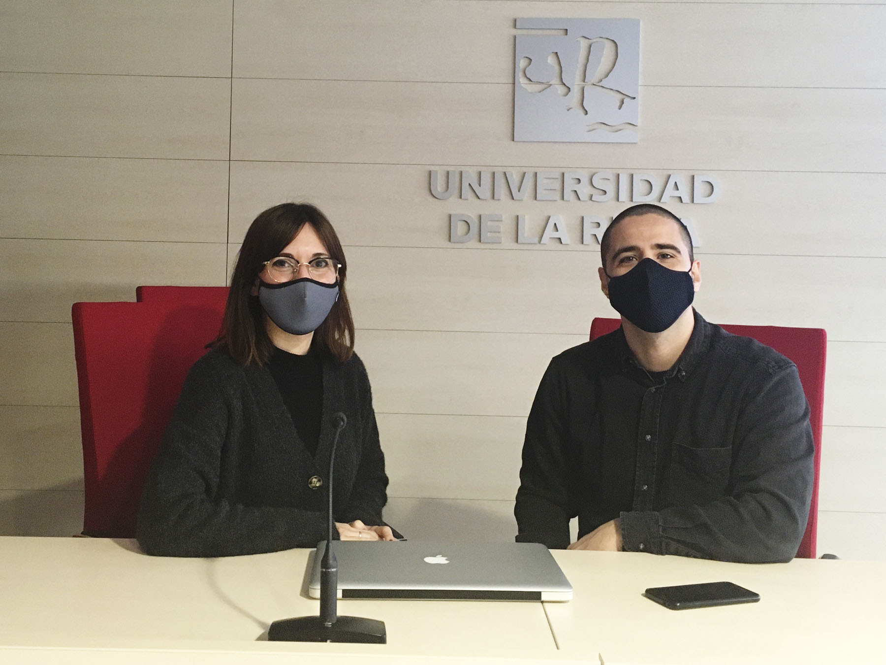 Conferencia de Hula y jornada colaborativa Enología UR con el Máster de Packaging