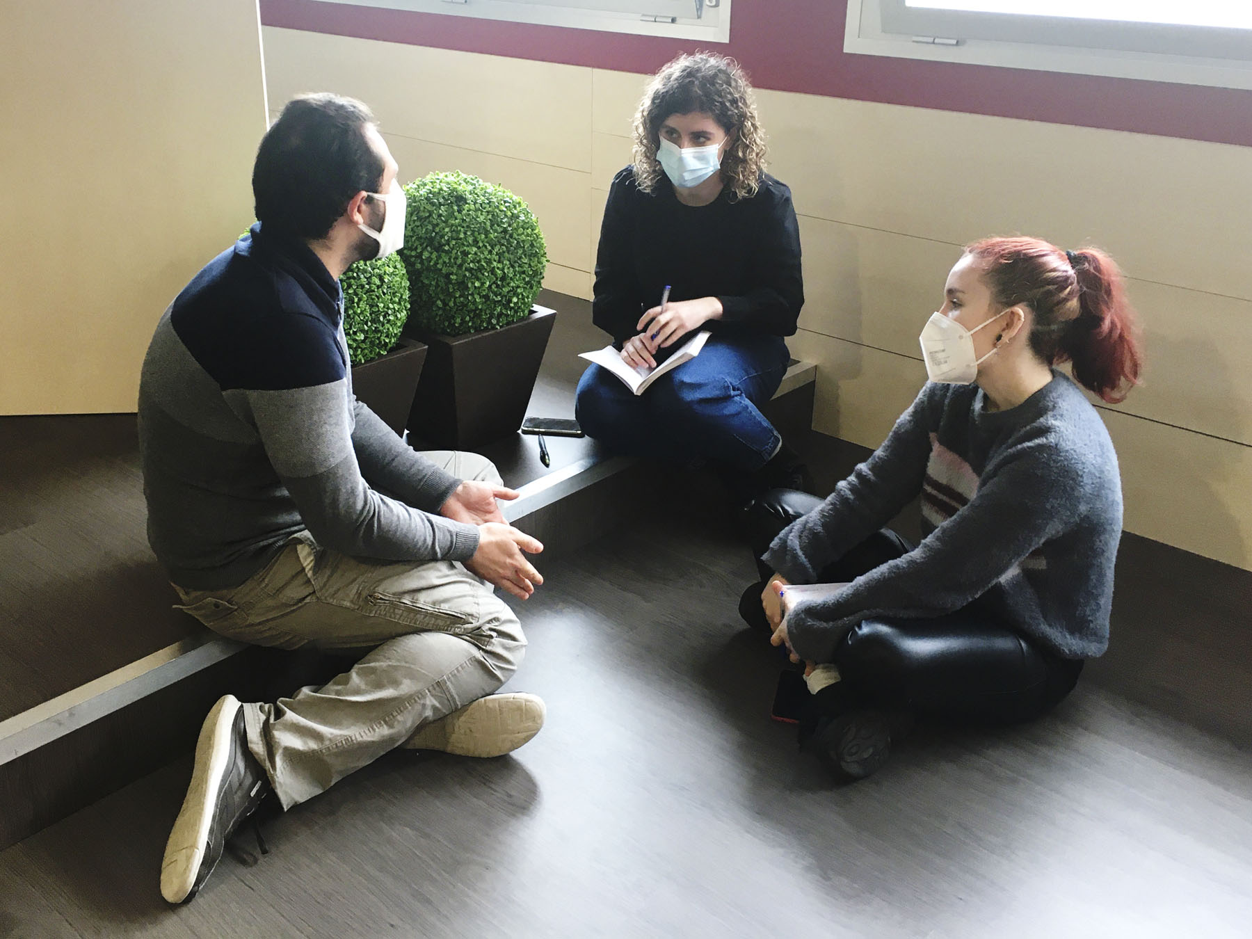 Conferencia de Hula y jornada colaborativa Enología UR con el Máster de Packaging