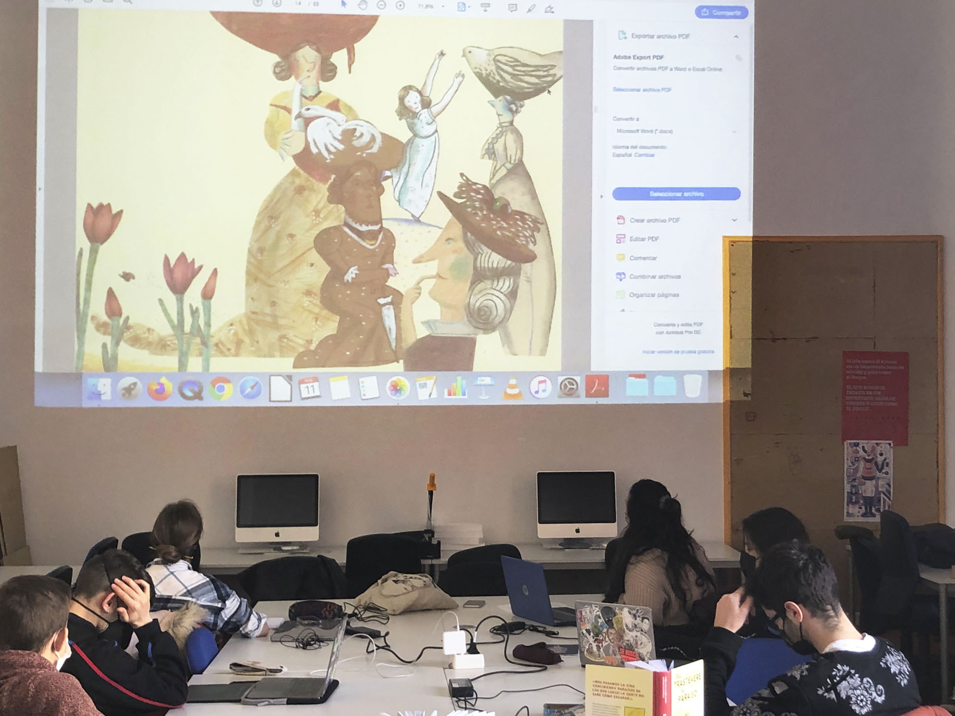 Charla de Antonia Santolaya para los estudiantes de ilustración editorial