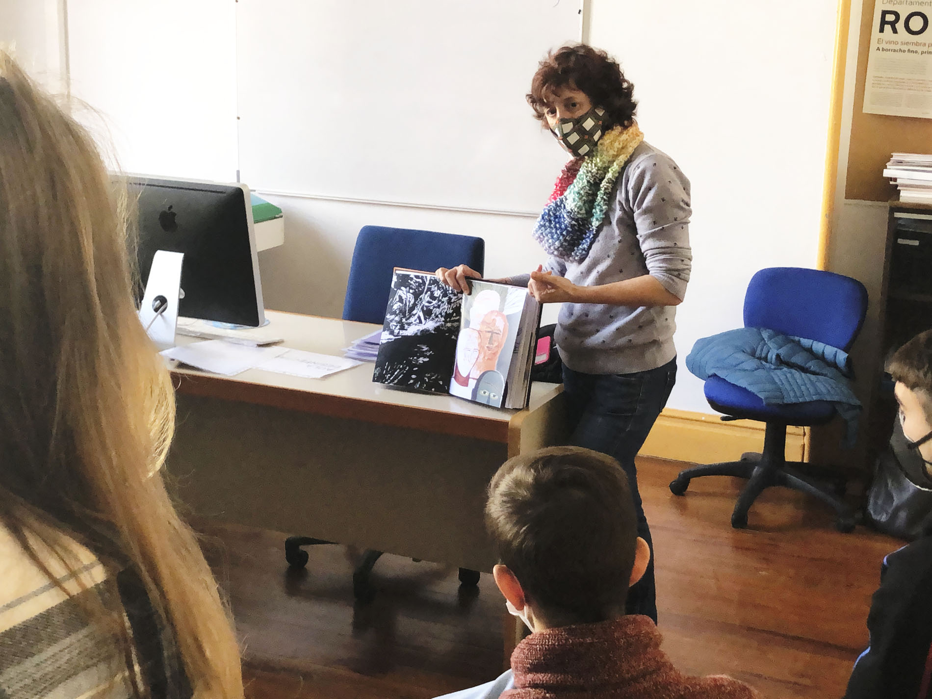 Charla de Antonia Santolaya para los estudiantes de ilustración editorial