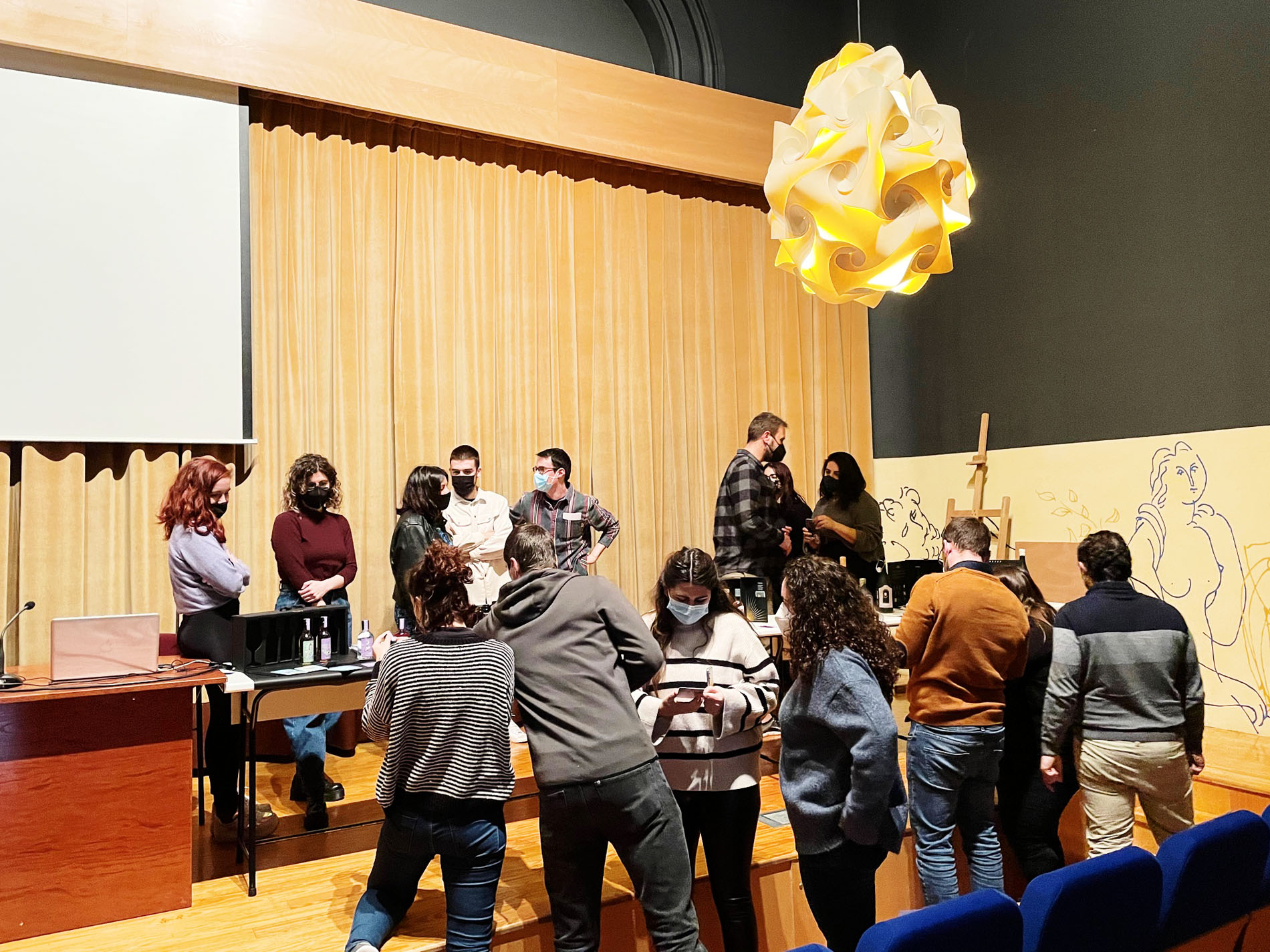 Presentación de los diseños del Máster de Packaging para Enología de la UR