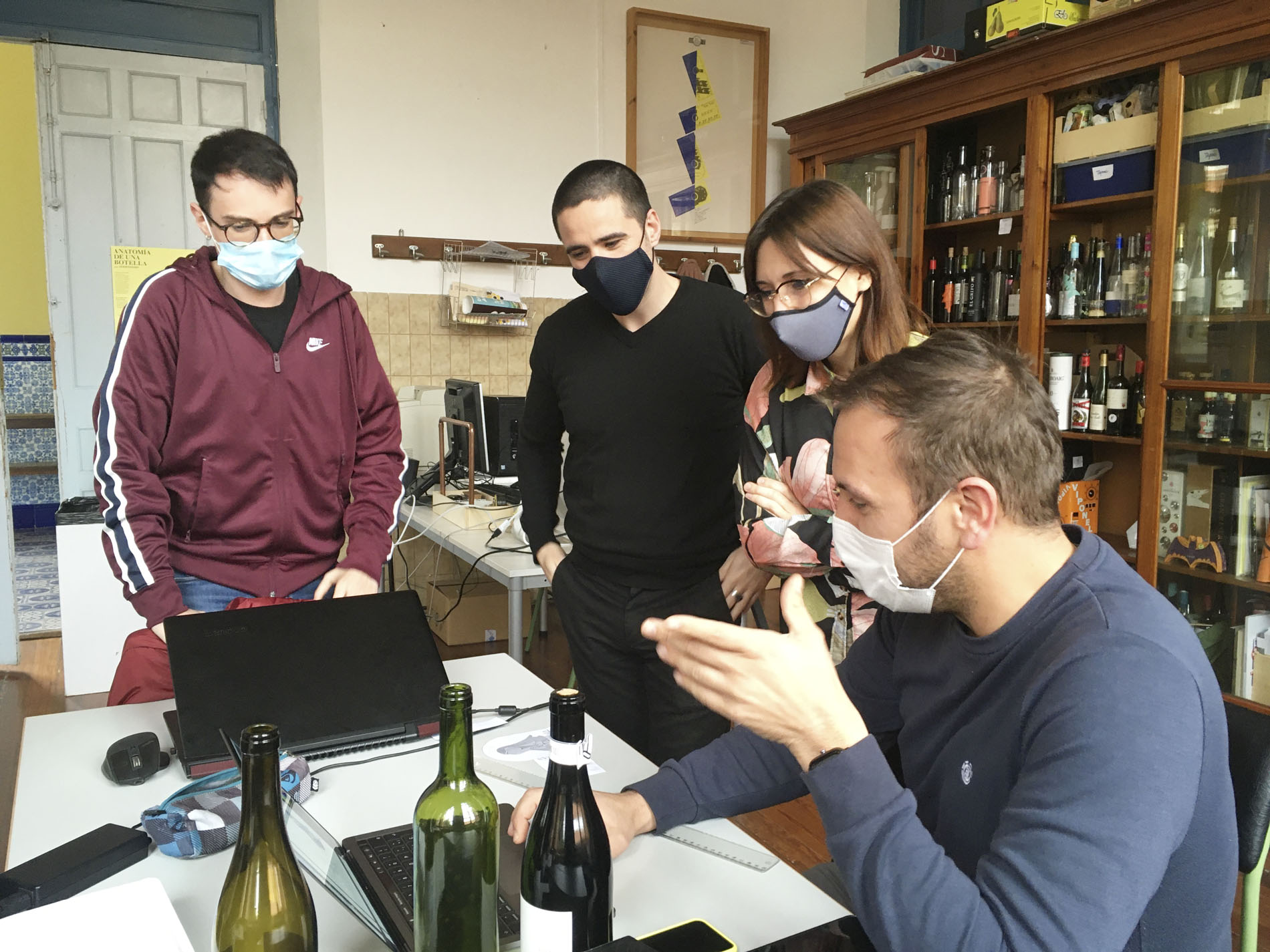 Presentación de los diseños del Máster de Packaging para Enología de la UR