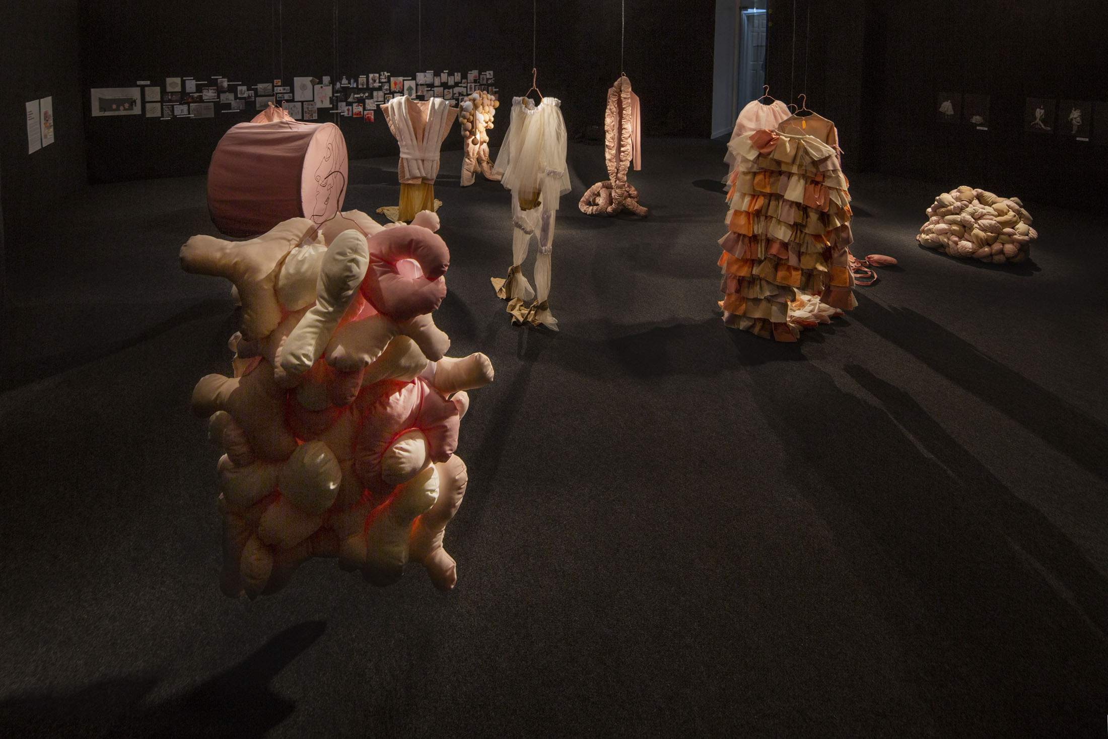 Exposición Vestuario y Escenografía para las Artes Escénicas