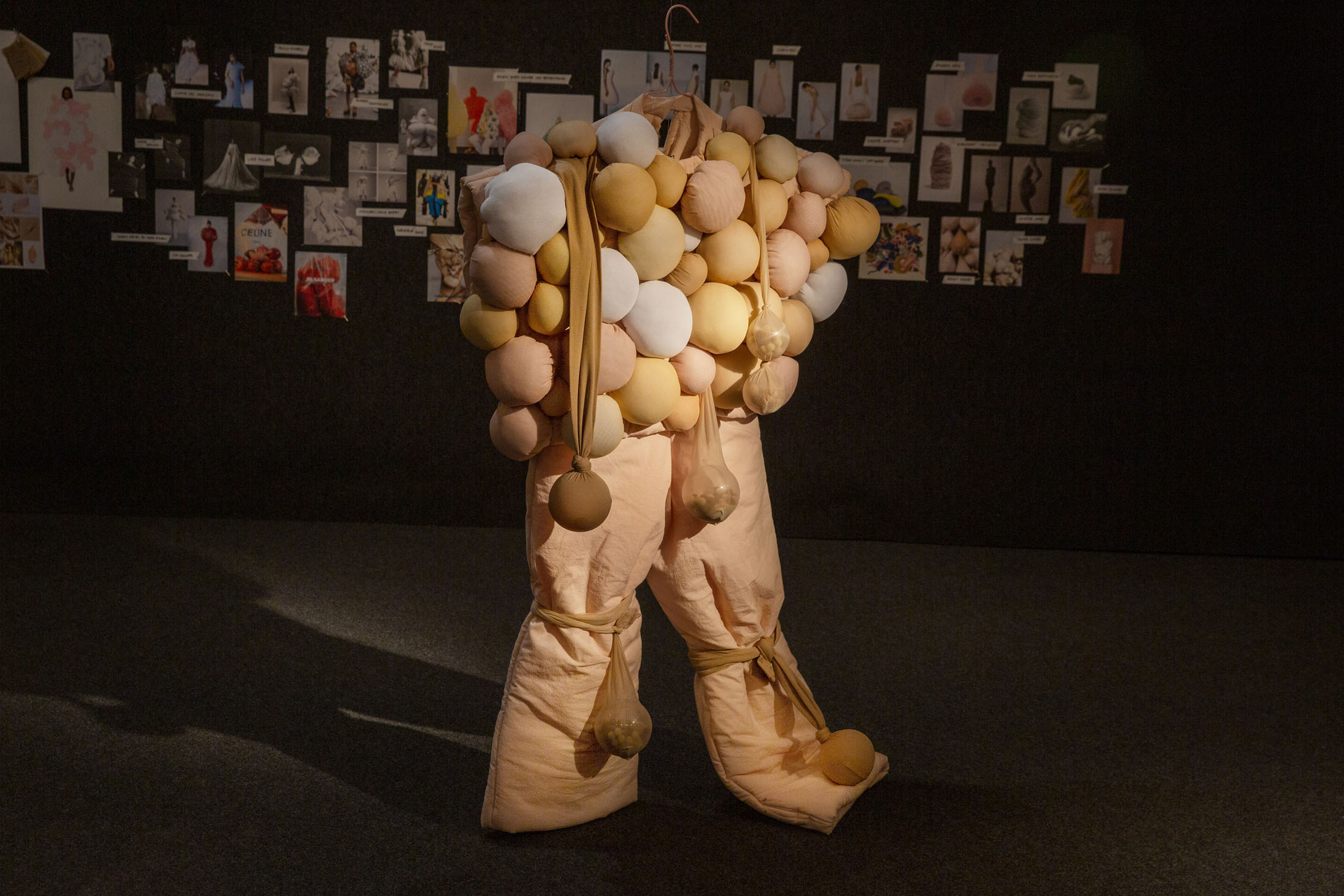 Exposición Vestuario y Escenografía para las Artes Escénicas