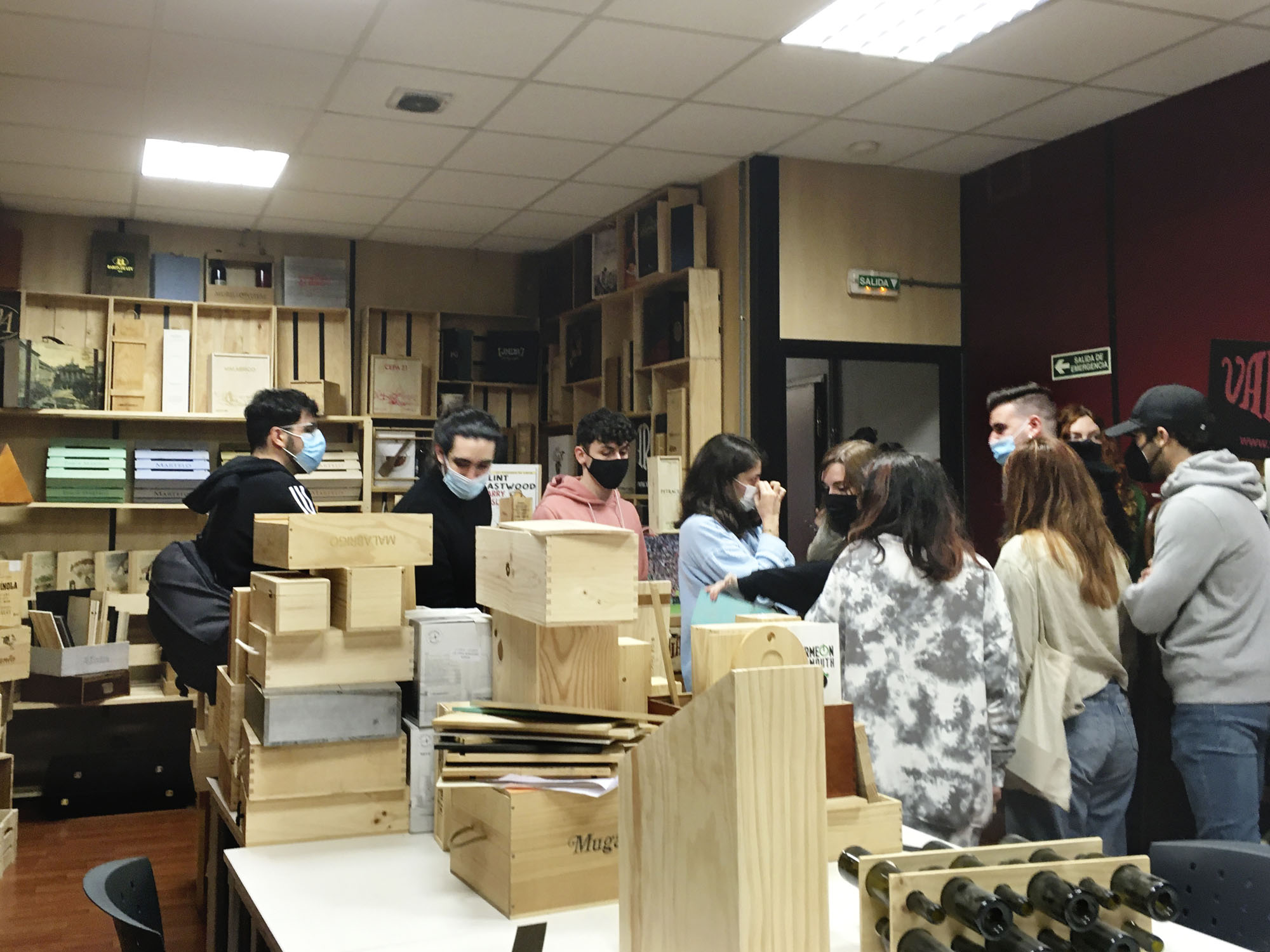 Envases y embalajes visita la fábrica Vargas