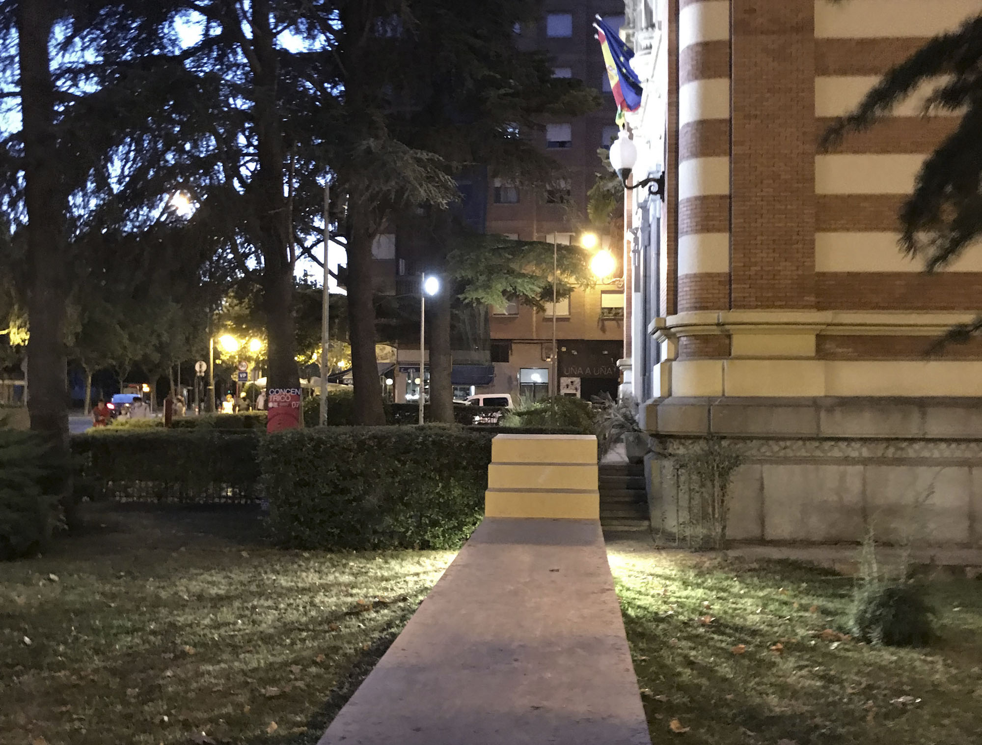 Intermedio, instalación en la Esdir para Concéntrico 07