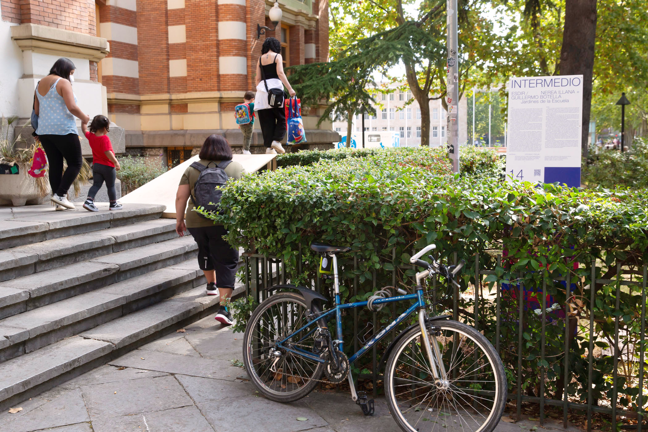 Intermedio, instalación en la Esdir para Concéntrico 07