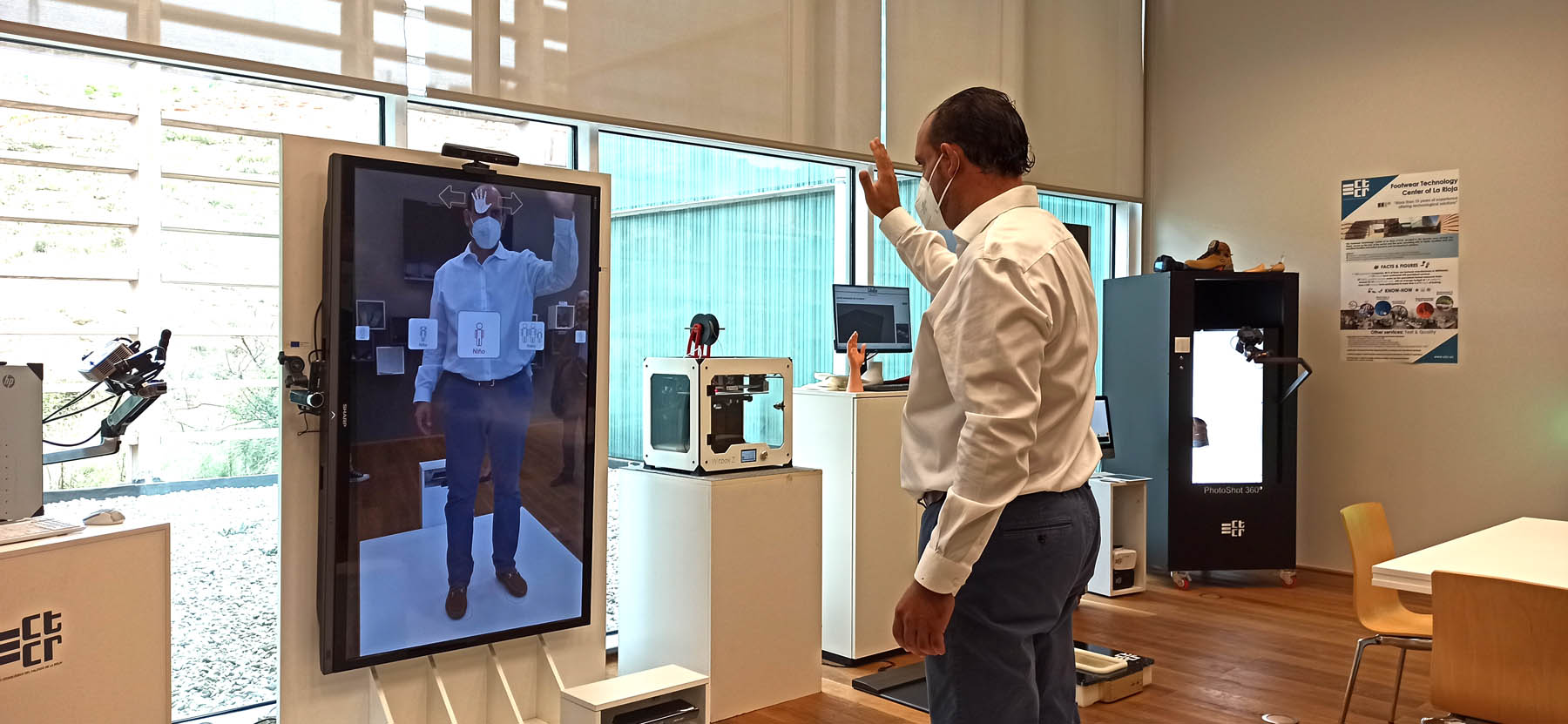 Visita al centro tecnológico del calzado