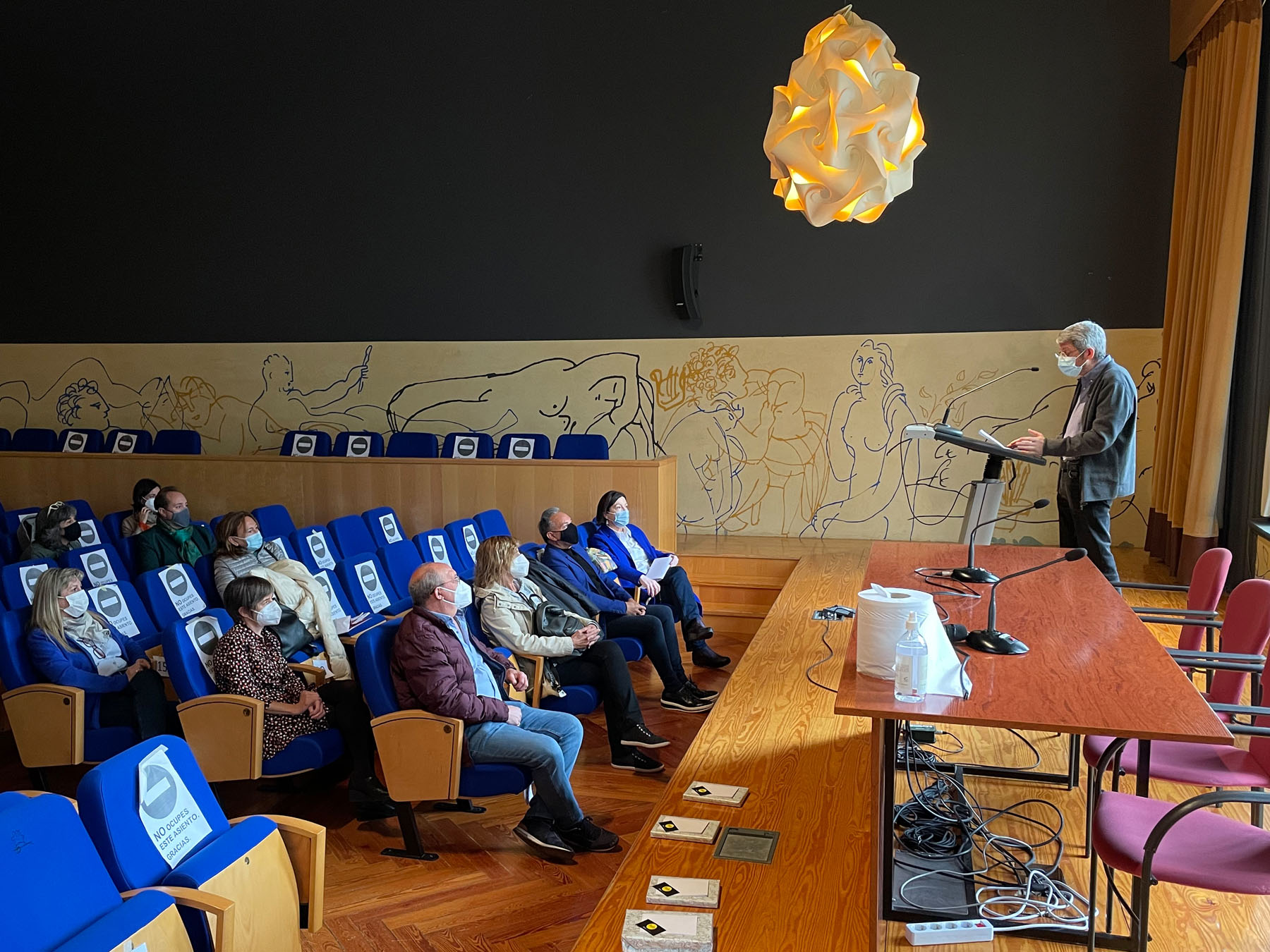 Acto de homenaje a compañeros jubilados.