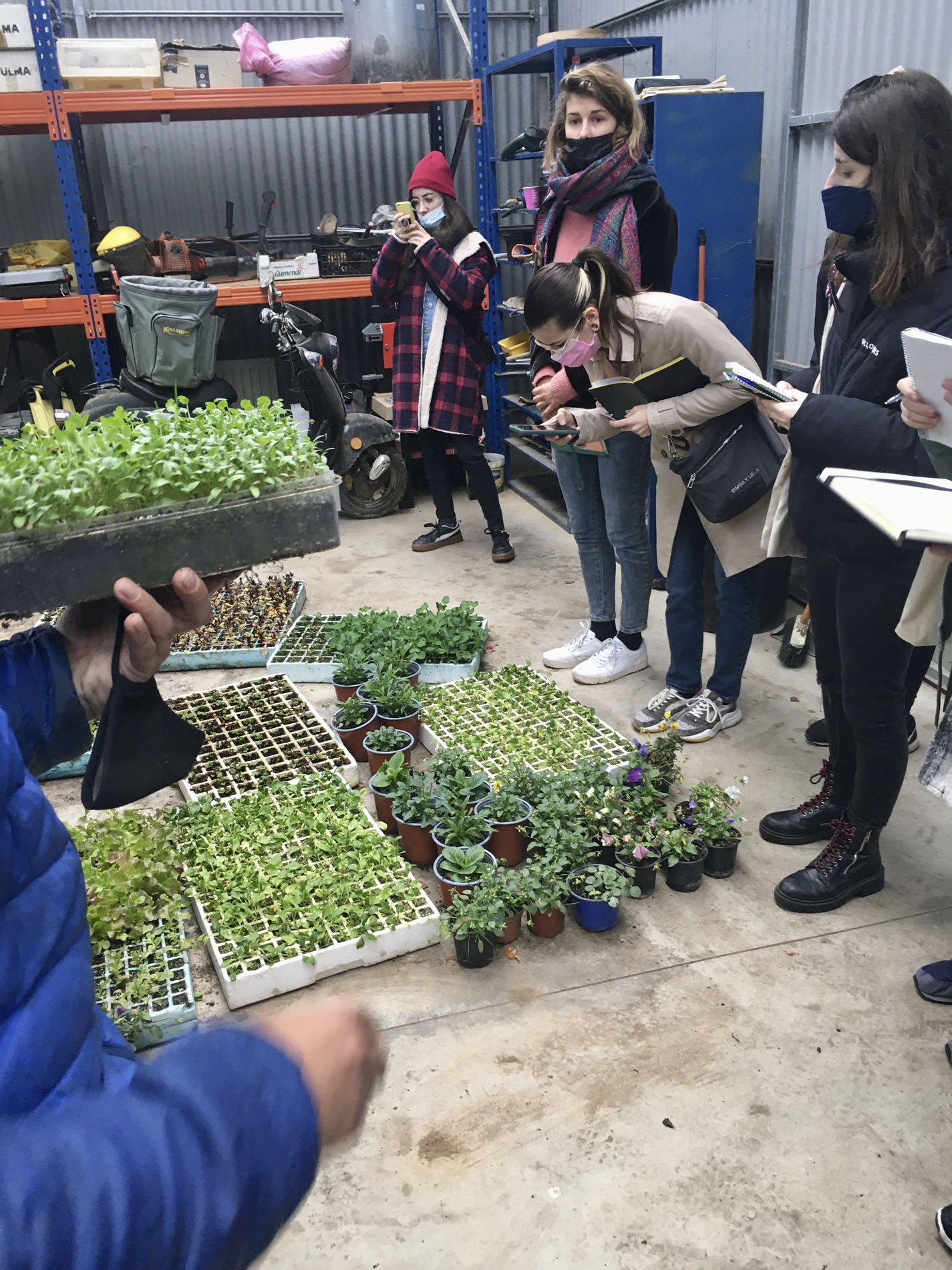 Los estudiantes del Máster de Packaging visitan la Huerta del Oja