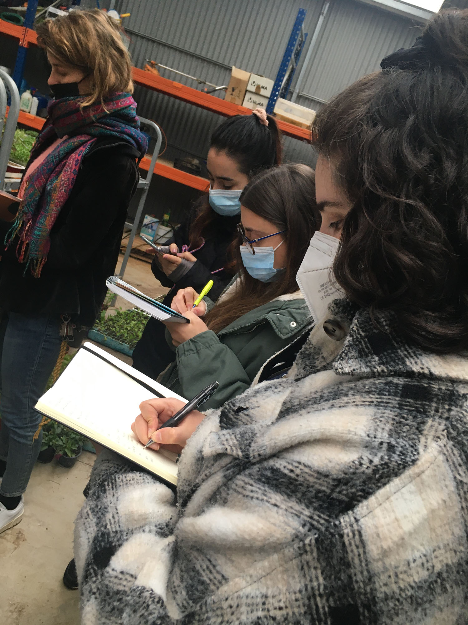 Los estudiantes del Máster de Packaging visitan la Huerta del Oja