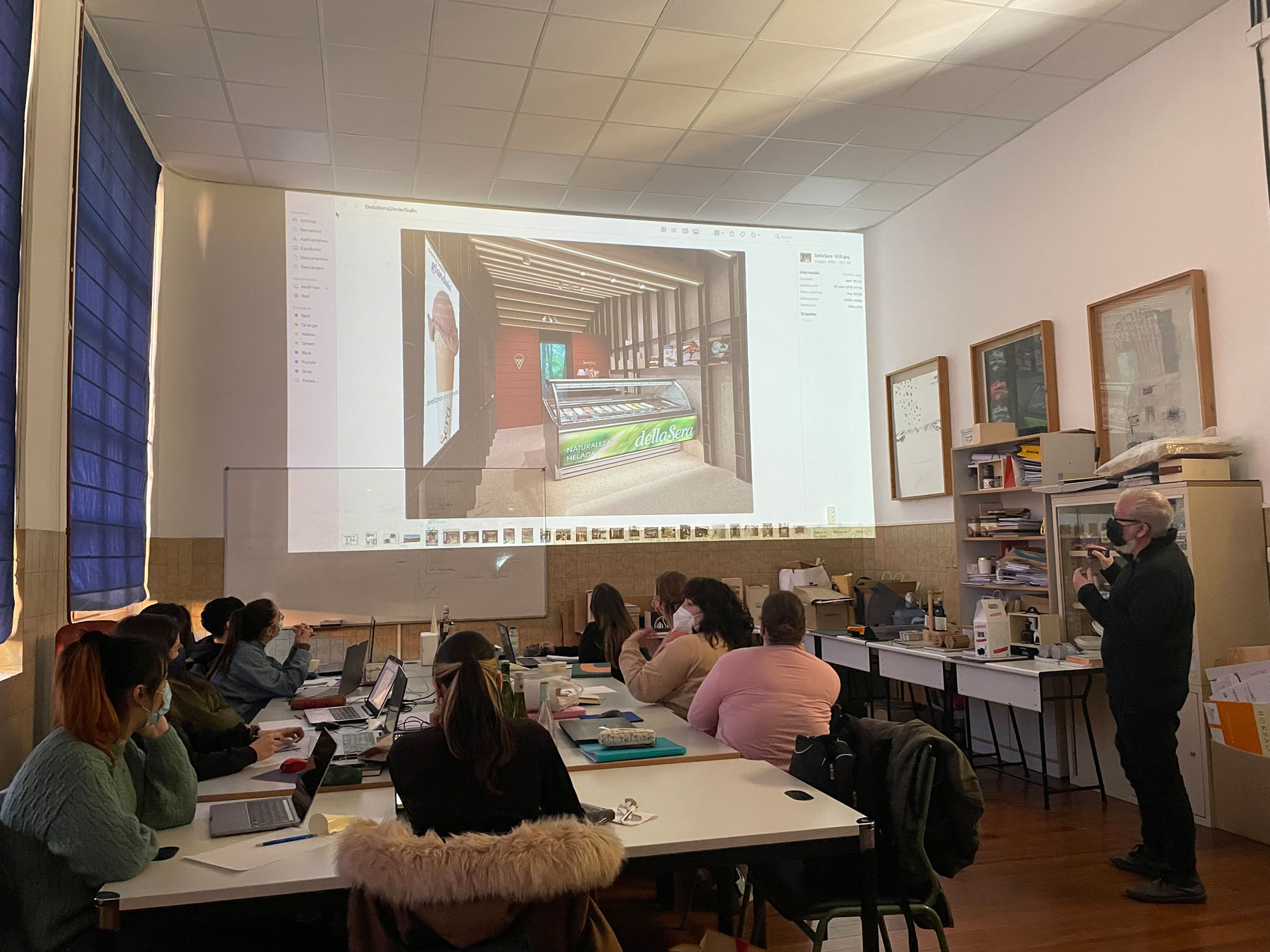 Interiorismo de DellaSera en el Máster de Packaging