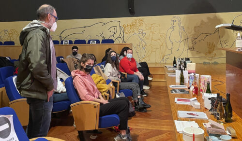 Presentación del proyecto de packaging para Bodegas Mazuela