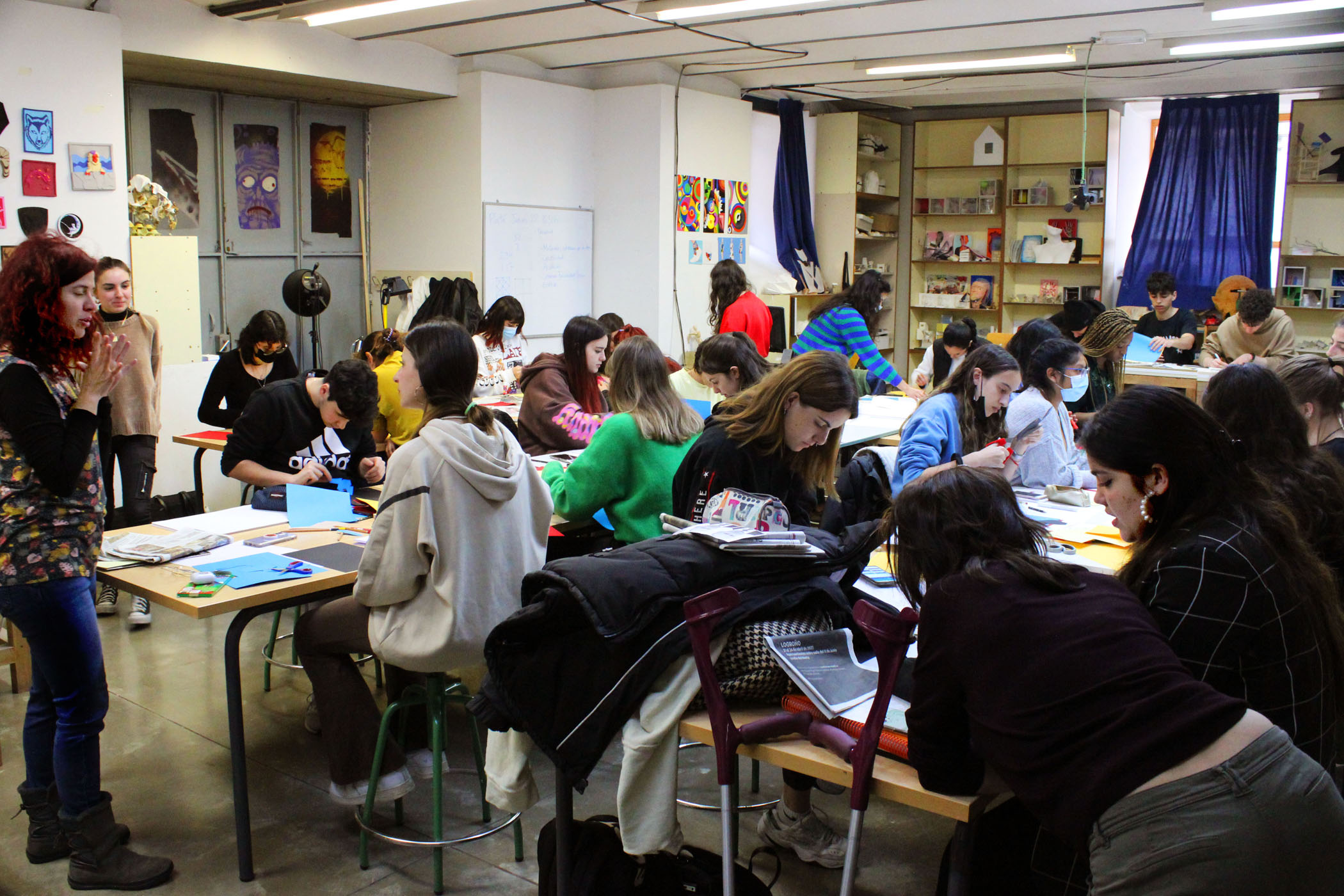 La ilustradora Raquel Marín en la Esdir