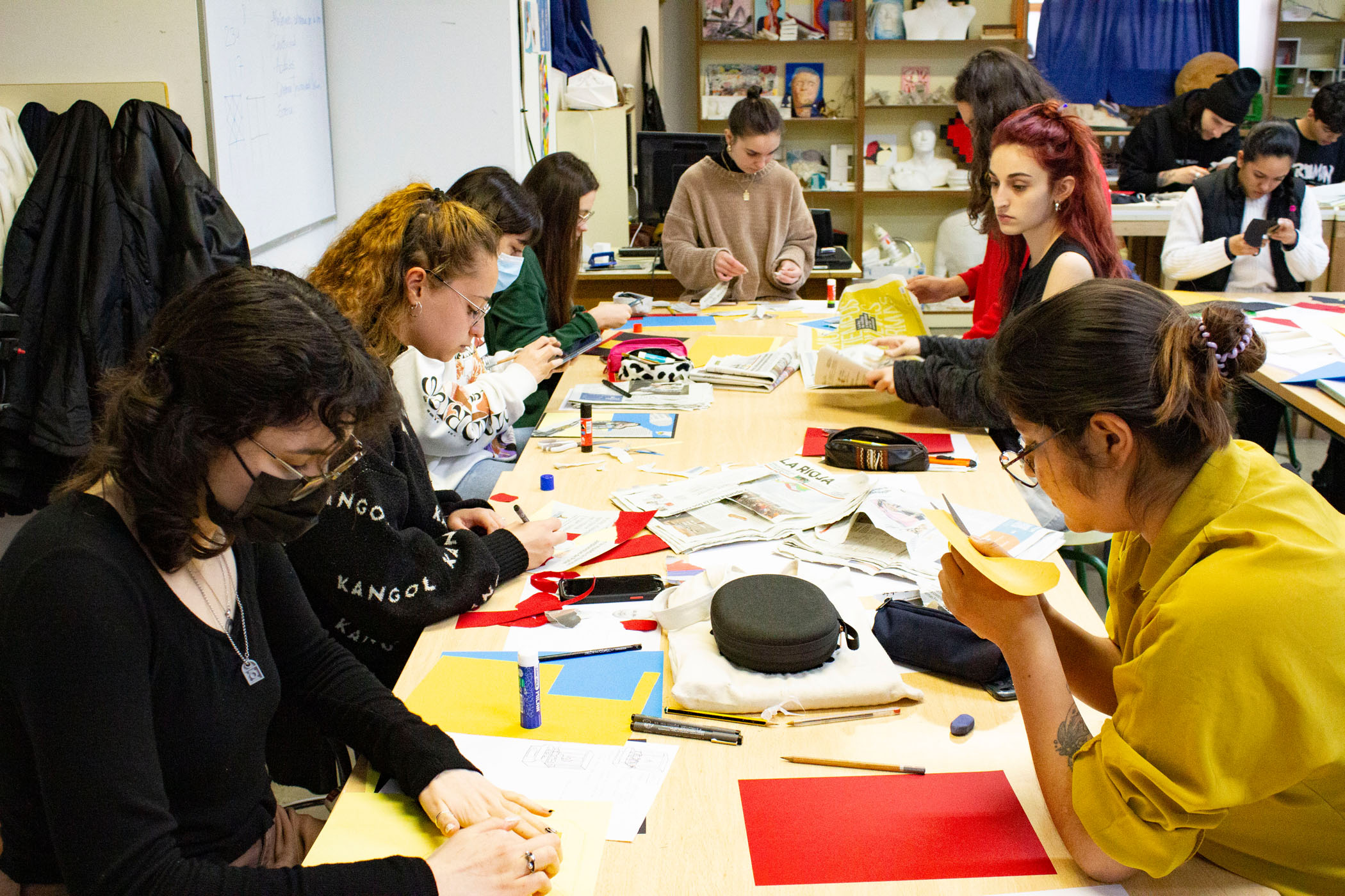 La ilustradora Raquel Marín en la Esdir