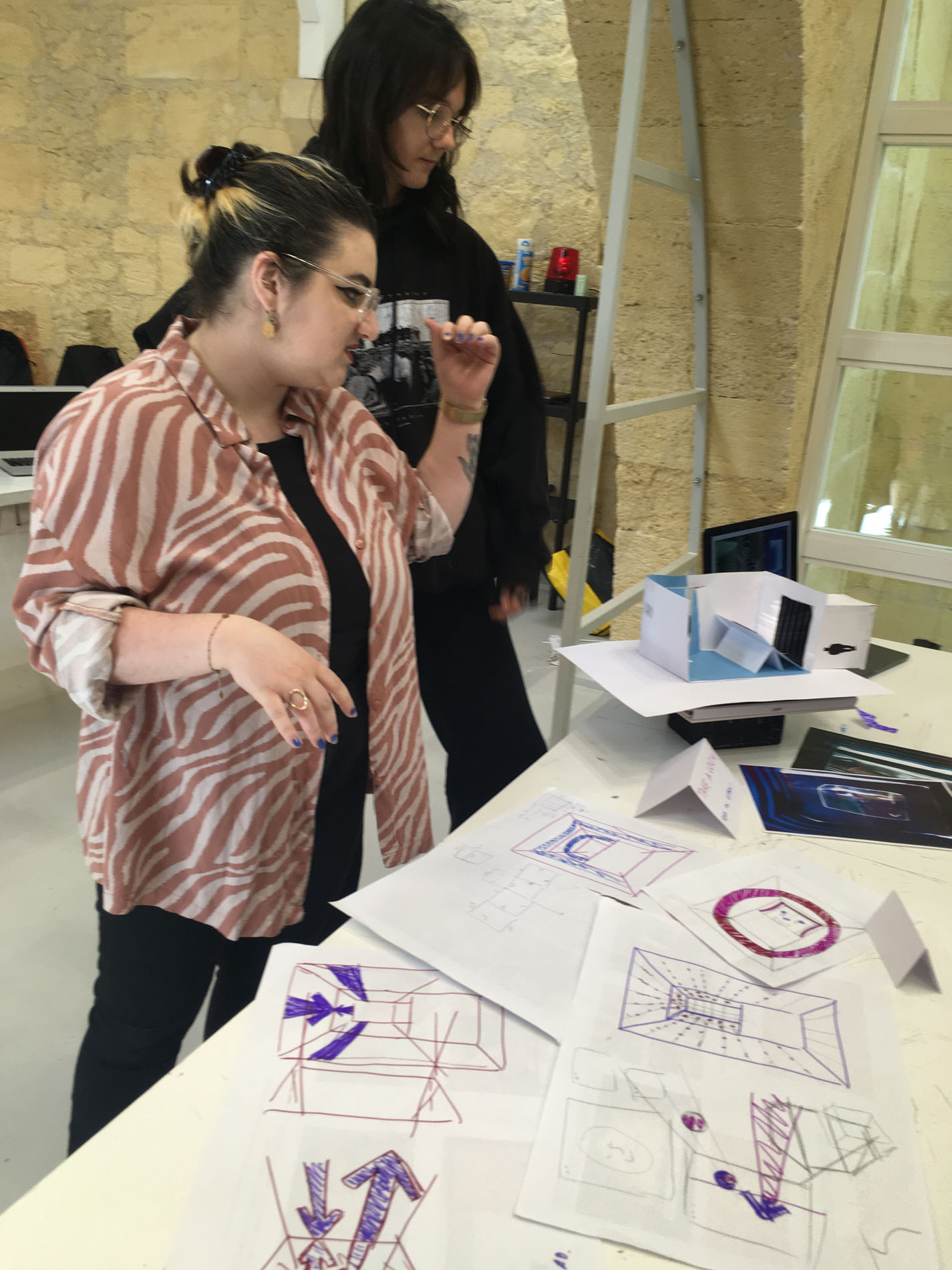 Taller de Supergráfica en la Escuela de Diseño de Burdeos Immaconcept