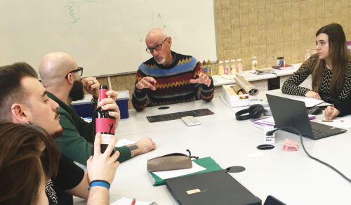 Alberto Pérez (Argraf) visita el Máster de Packaging