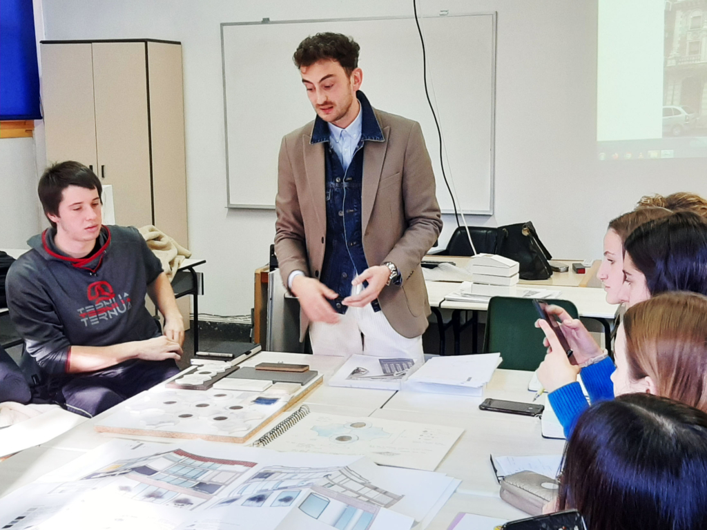 Rubén Castellanos en 2º de Interiores