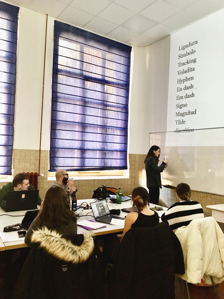 Clase magistral de Lalolagráfica en el Máster de Packaging