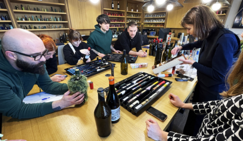 El Máster de Packaging en el taller de creación y fábrica de Rivercap