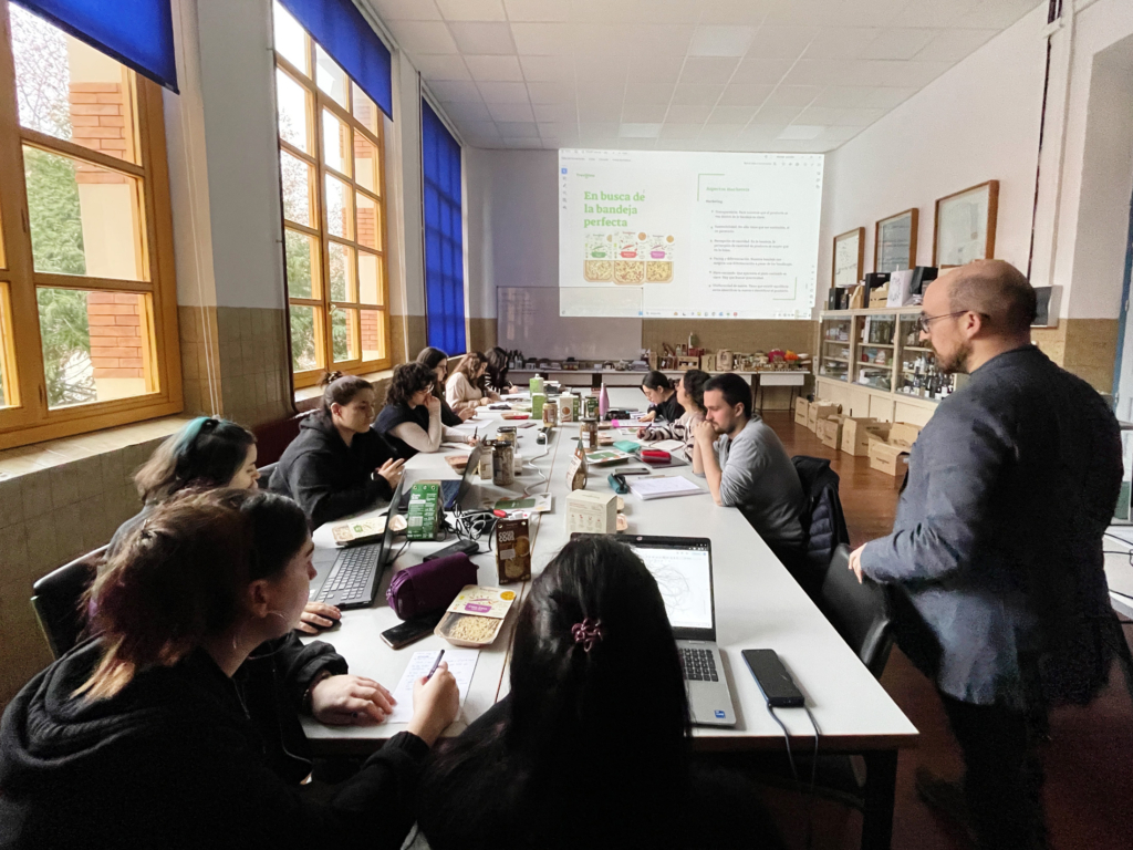 Trevijano en el Máster de Packaging