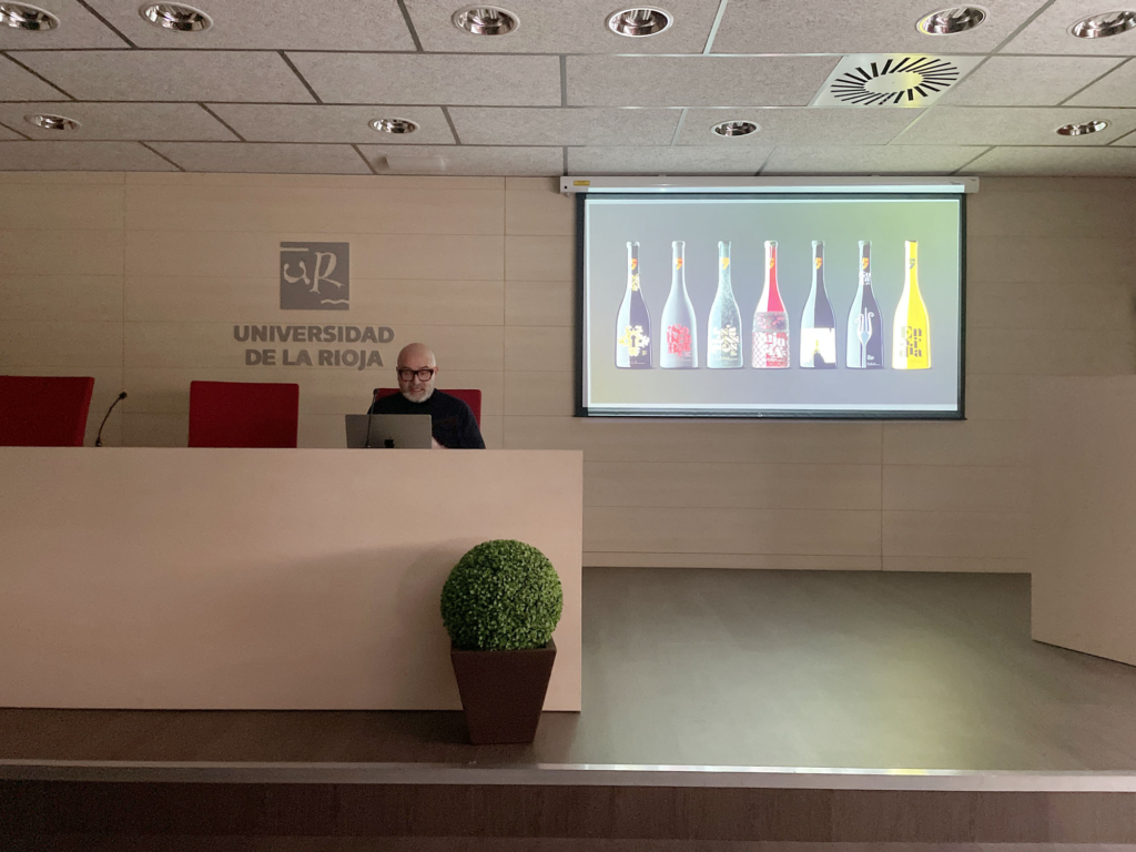 Proyecto colaborativo Enología UR y Máster de Packaging