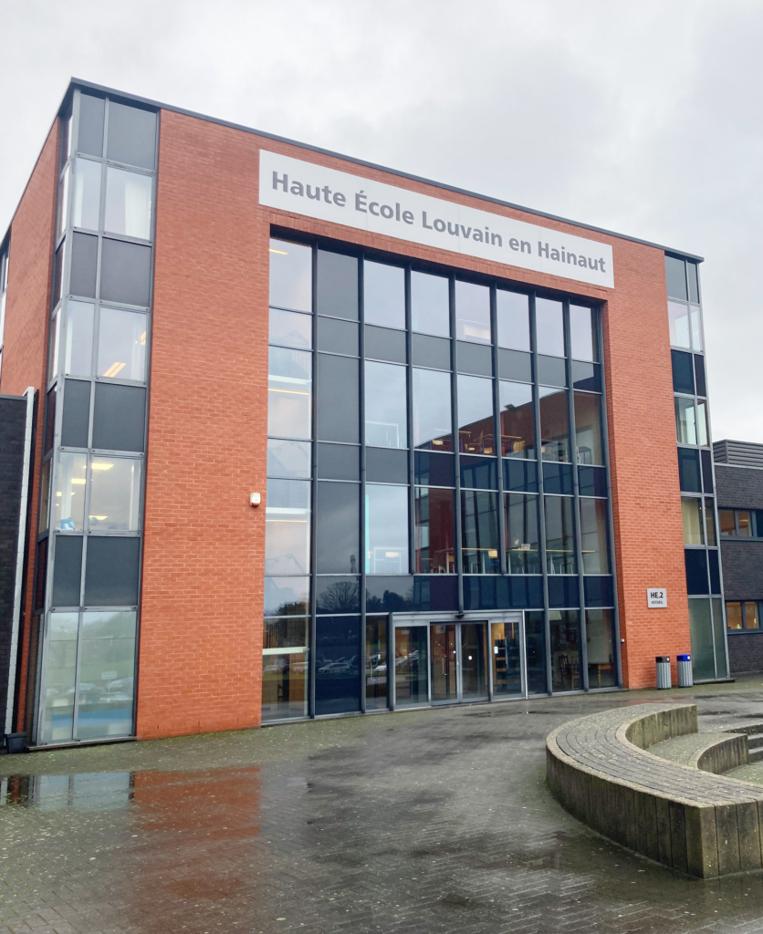 Visita de la Esdir a instituciones francesas y HelHa (Bélgica)