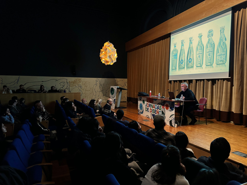 Ivan Bell de Stranger & Stranger en la Esdir