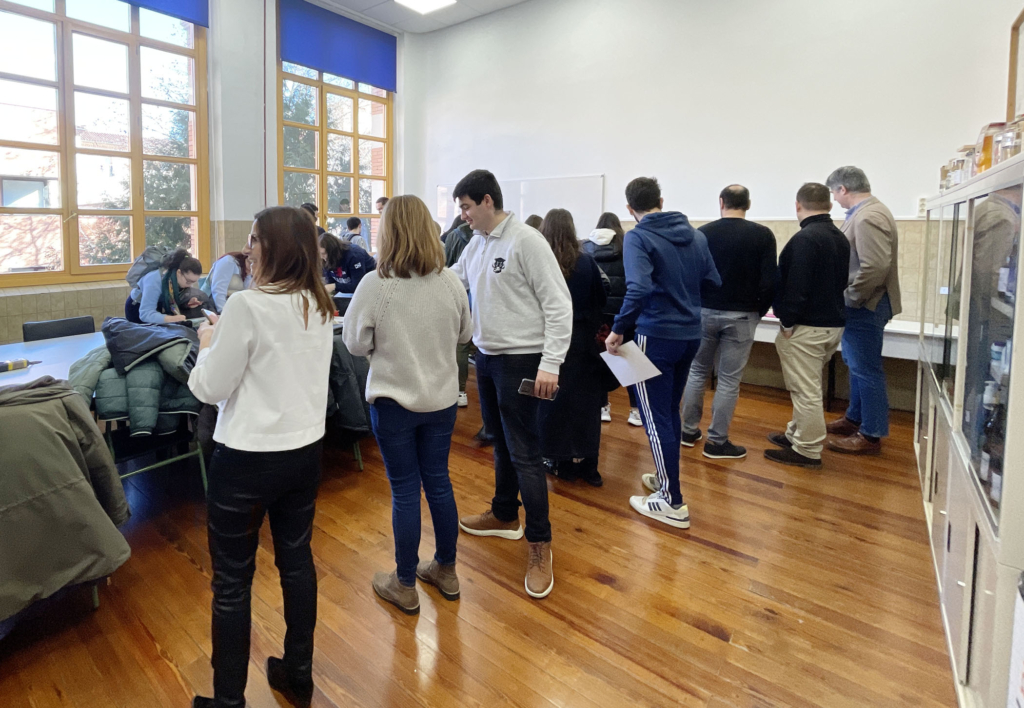 Aprendizaje entre iguales Packaging Esdir - Enología UR