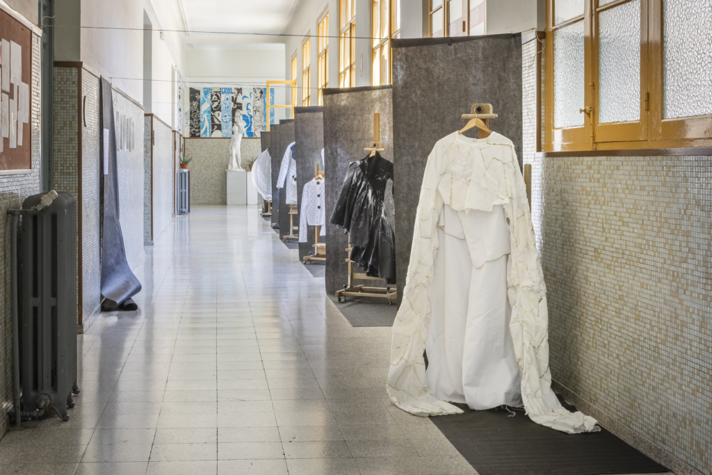 Pierrot Lunaire. Escenografía y Vestuario para las Artes Escénicas
