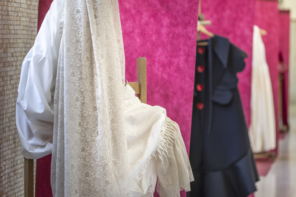 Pierrot Lunaire. Escenografía y Vestuario para las Artes Escénicas