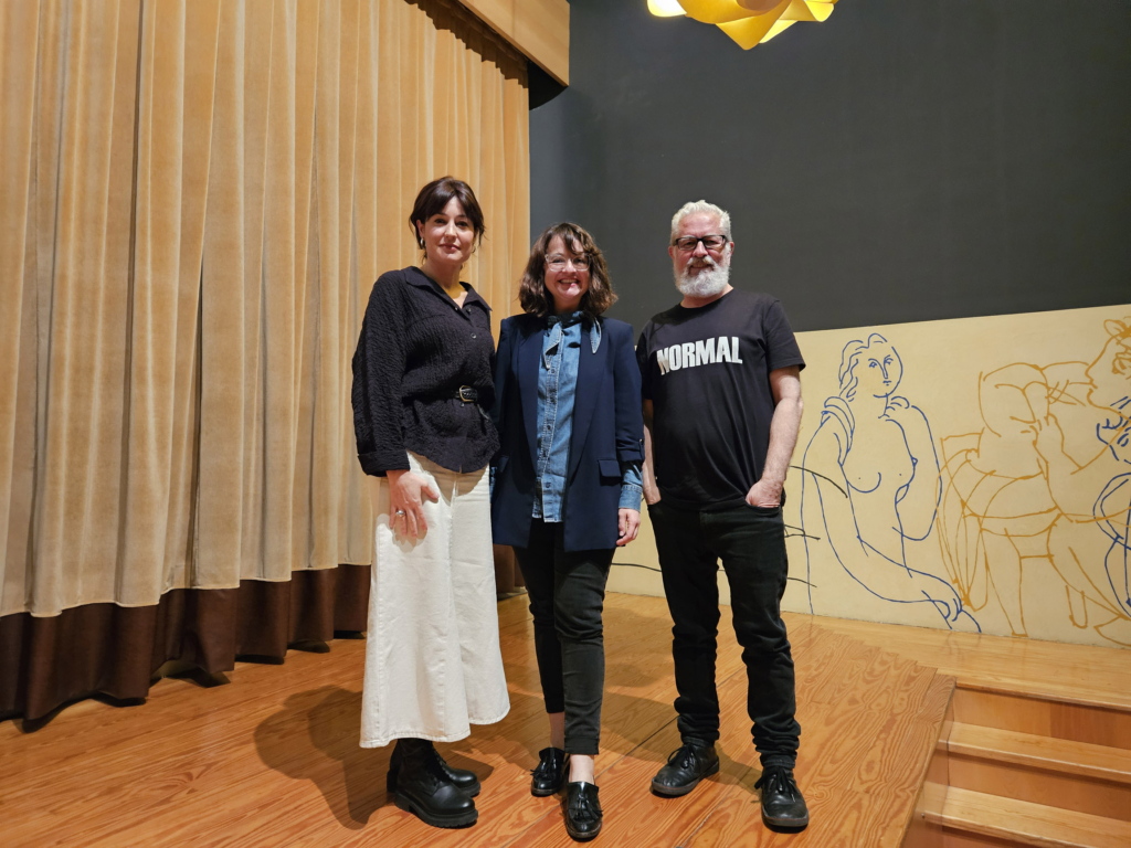 Conferencia: Pensando en Espacios para la Moda.