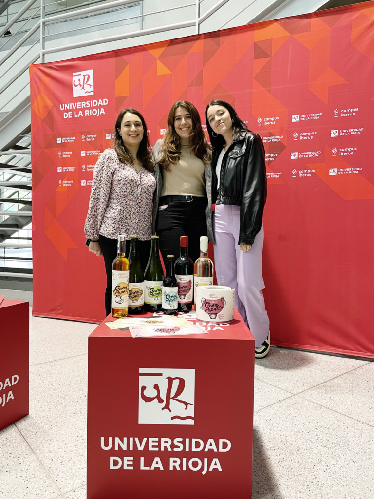 Packaging vitivinícola diseñado en el Máster Esdir para la UR