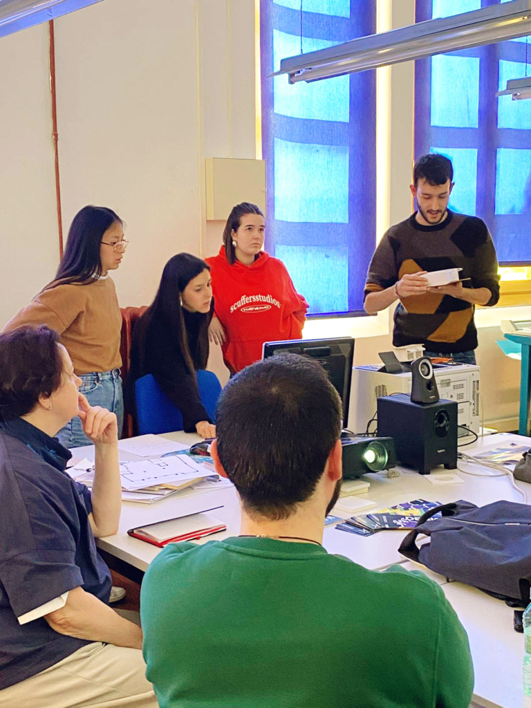 Taller de Rasa Mazuriene y Asta Kazlauskiene