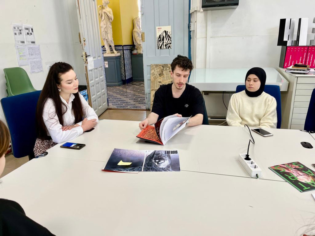 Visita de Ermina Ušanović (International University of Sarajevo)