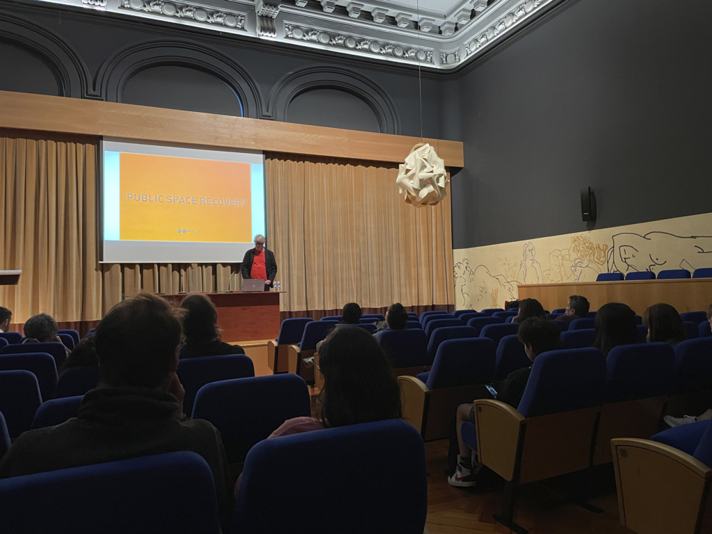 Producto en las conferencias de Soft Baroque y mmcité