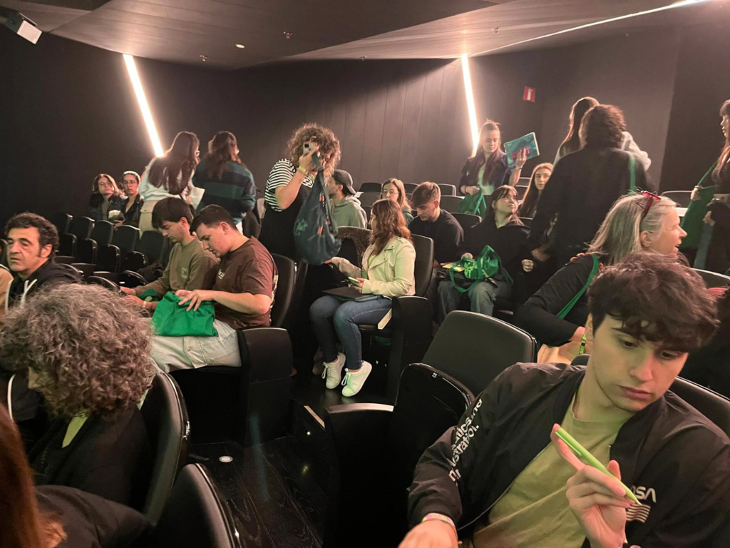 Diseño Gráfico en el festival SERIFALARIS