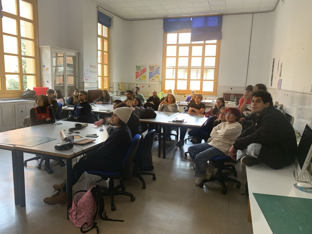 Bonita Estudio en 1º de Gráfico