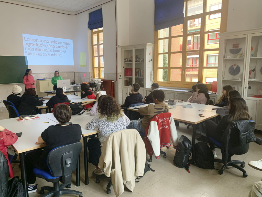 Bonita Estudio en 1º de Gráfico