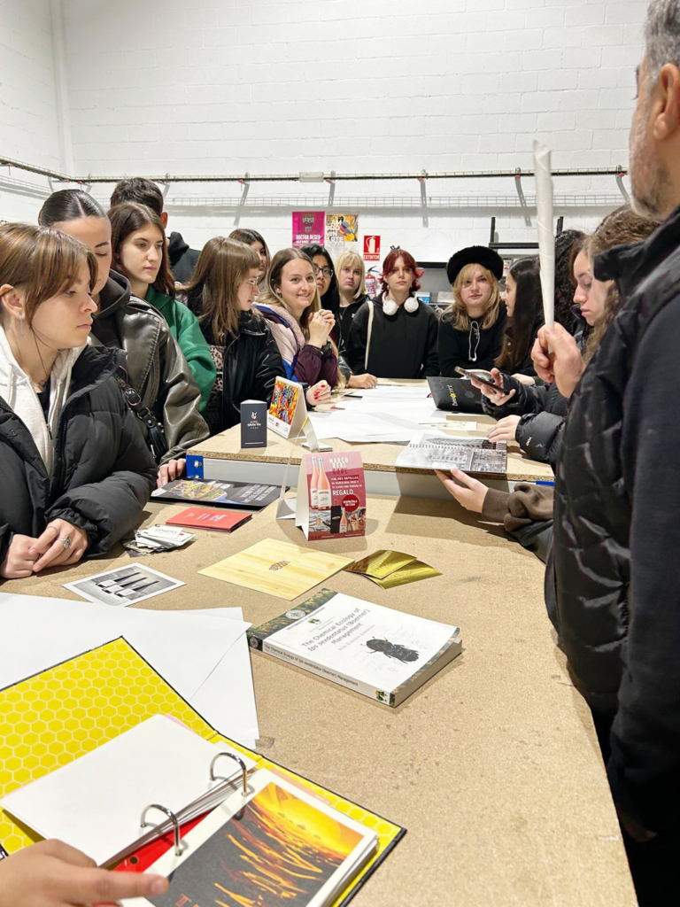 Visita a las imprentas Argraf y Beeprint