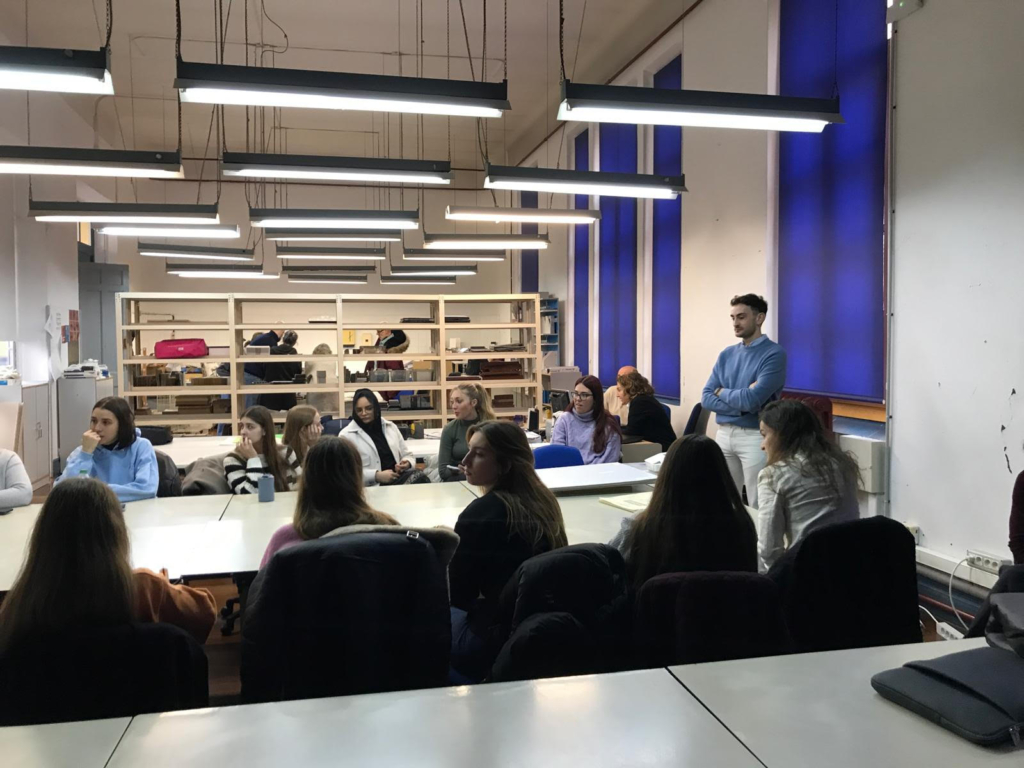 Rubén Castellanos en la Esdir